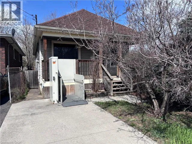 19 BENSON Avenue, Hamilton, Ontario L8H3M8