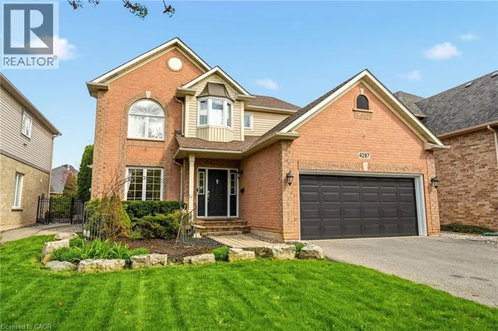 4287 CHASEWOOD Court, Burlington, Ontario L7M4P8