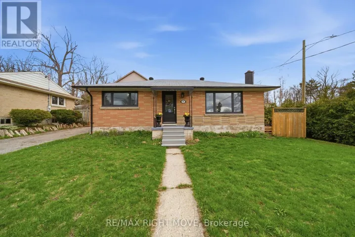84 BRANT STREET W, Orillia, Ontario L3V3N9