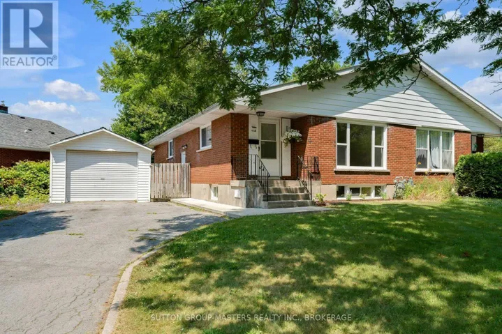 40 CRESCENT DRIVE, Kingston (City SouthWest), Ontario K7M4J5