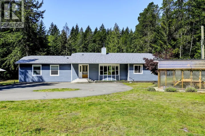 520 Corcan Rd, Qualicum Beach, British Columbia V9K2E9