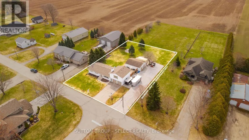 51169 CLINTON STREET, Malahide (Springfield), Ontario N0L2J0