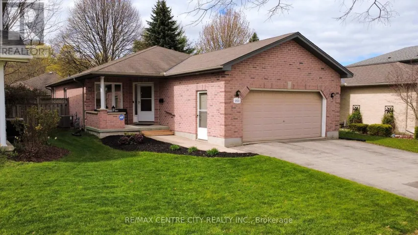 1021 SOUTH WENIGE DRIVE, London North (North C), Ontario N5X4G4