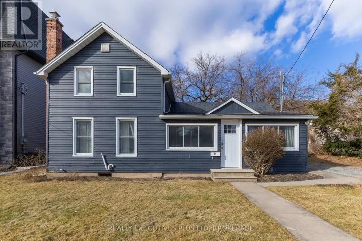 15 CHESTNUT STREET E, St. Catharines (Oakdale), Ontario L2T1G6