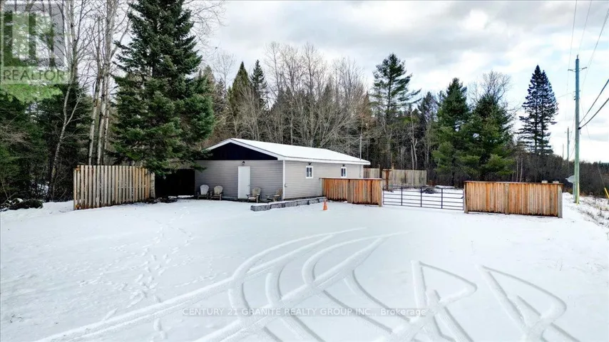 1725 LOOP ROAD, Highlands East (Monmouth), Ontario K0L3C0