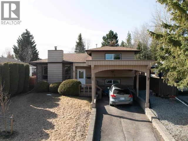 8129 ST LAWRENCE AVENUE, Prince George, British Columbia V2N4K6