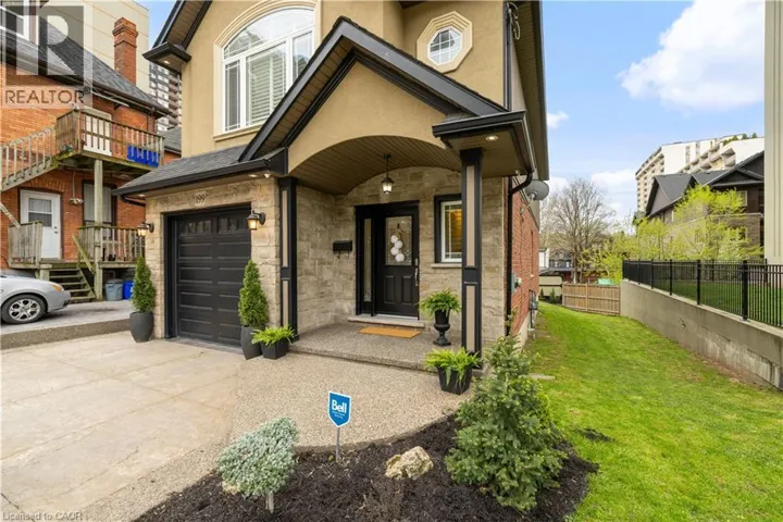 199 HUNTER Street W, Hamilton, Ontario L8P1R7