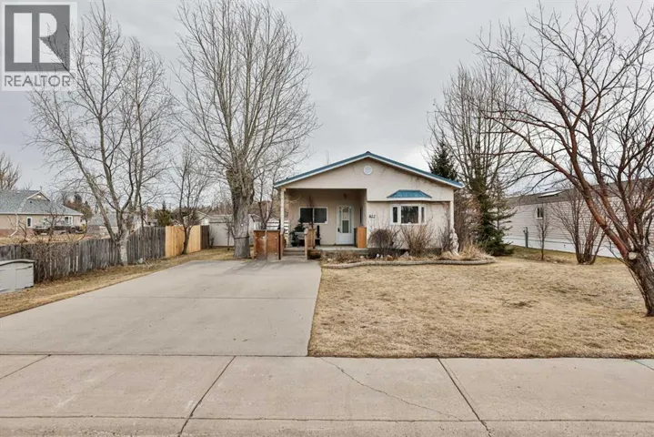 822 3 Street W, Cardston, Alberta T0K0K0