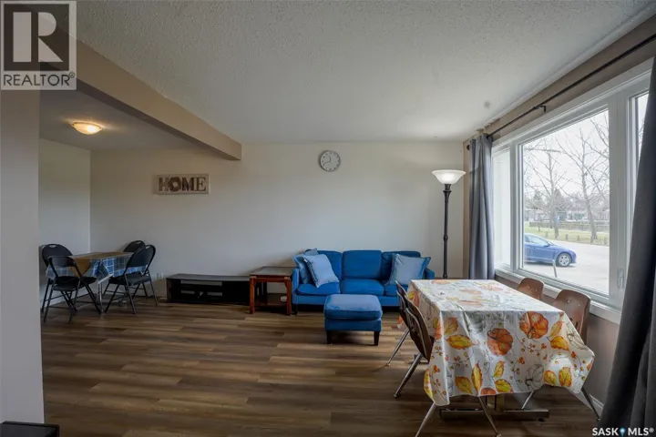 91 Mackenzie WAY, Regina, Saskatchewan S4N5M8