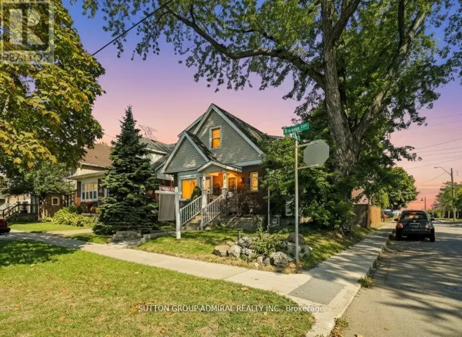 365 BEACH BOULEVARD, Hamilton (Hamilton Beach), Ontario L8H6W6