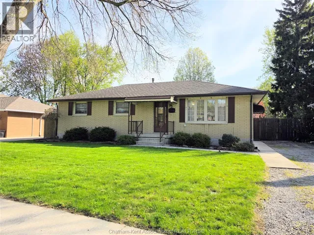 75 ST MICHAEL AVE AVENUE, Chatham, Ontario N7M3E7