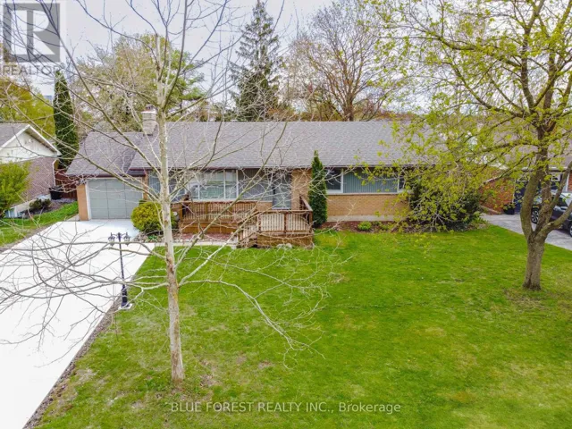 42 REGENCY ROAD, London North (North L), Ontario N6H4A8