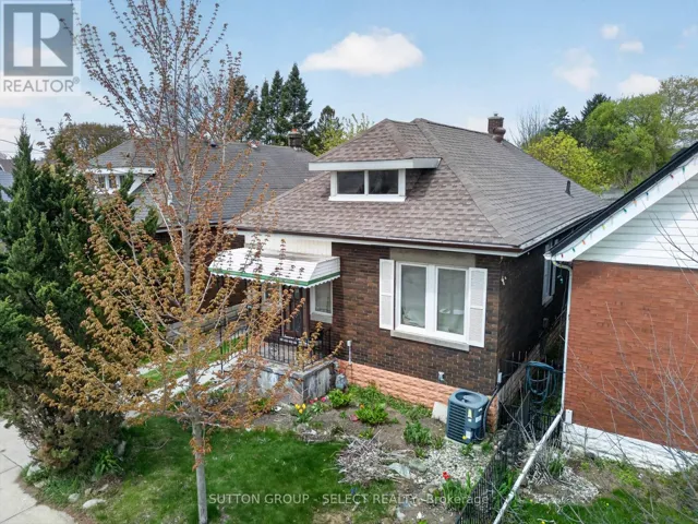 114 VAUXHALL STREET, London East (East M), Ontario N5Z1B6