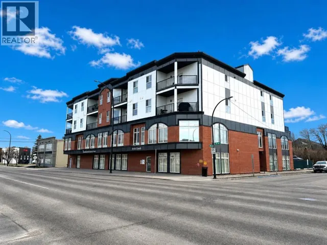 303, 4901 46 Street, Red Deer, Alberta T4N1N2