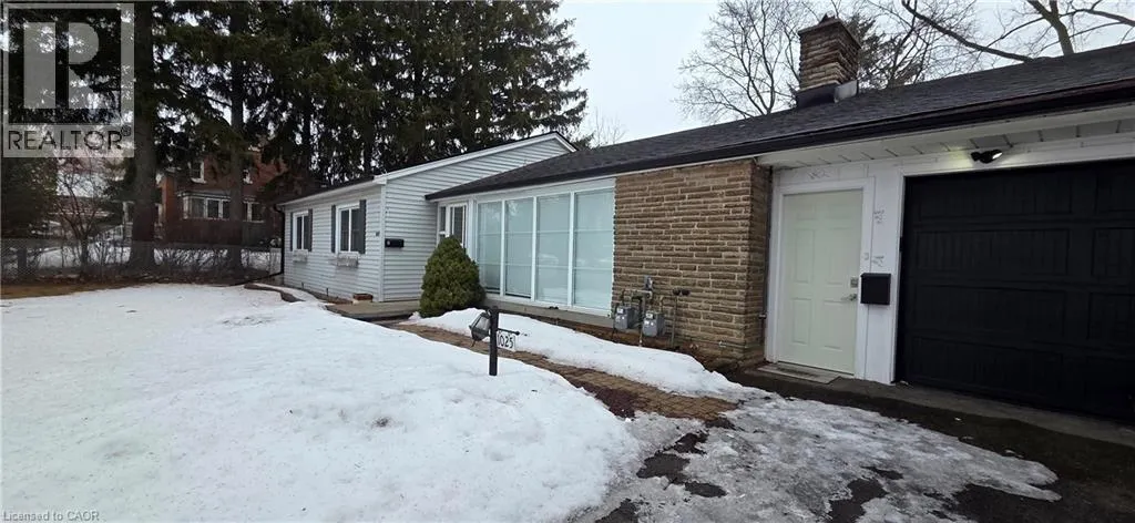 1025 QUEENS Boulevard Unit# Upper, Kitchener, Ontario N2M1B8