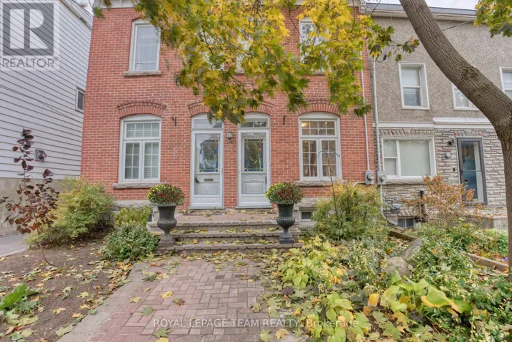 87 GUIGUES AVENUE, Ottawa, Ontario K1N5H8