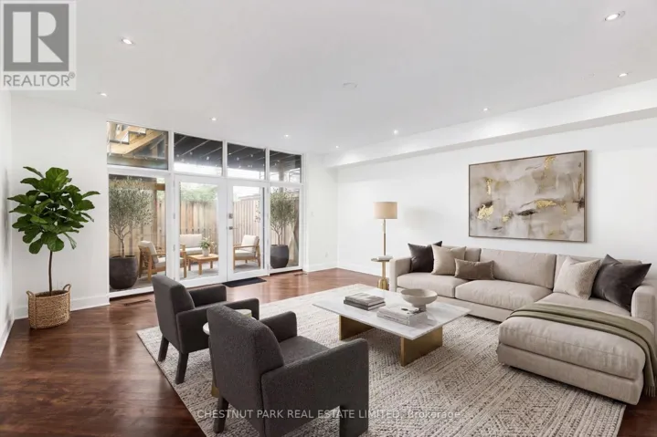 MAIN FL - 734 HURON STREET, Toronto (Casa Loma), Ontario M4V2W3