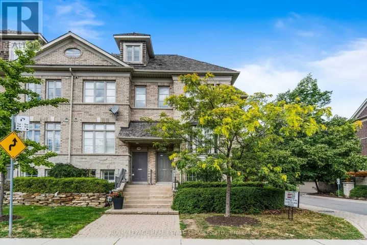 122 SIX POINT ROAD, Toronto (Islington-City Centre West), Ontario M8Z0A1