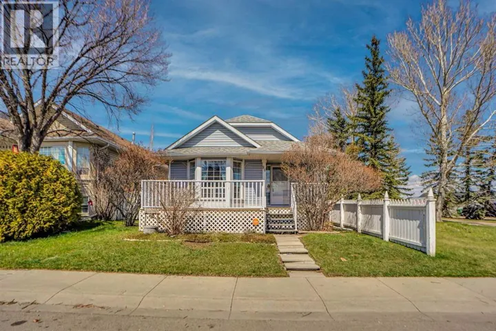 90 Martinridge Crescent NE, Calgary, Alberta T3J3M4