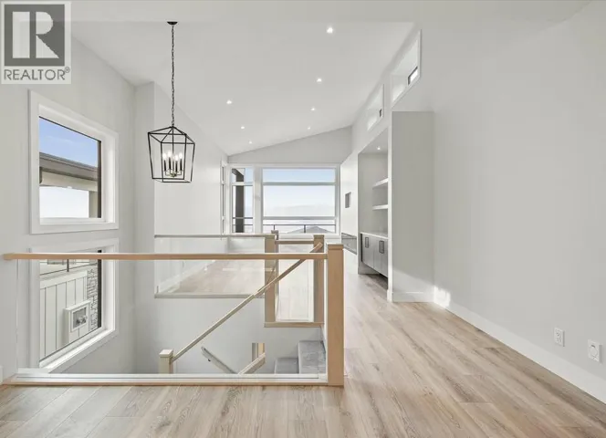 1221 Lone Pine Drive, Kelowna, British Columbia V1P0A5