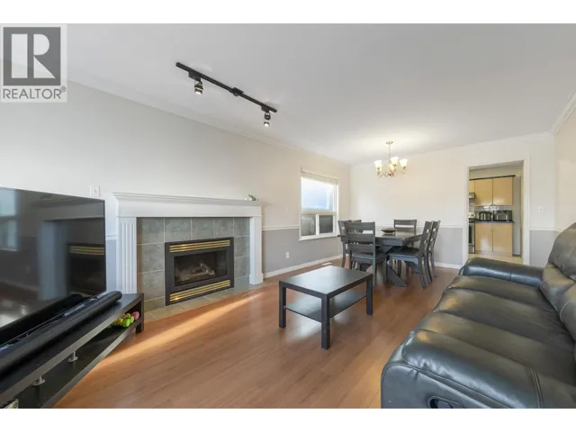 5056 MANOR STREET, Burnaby, British Columbia V5G1B5