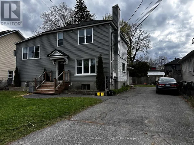 4 - 110 GLYNN AVENUE, Ottawa, Ontario K1K1S8