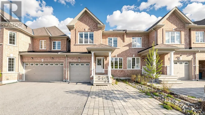 5 QUATTRO AVENUE, Richmond Hill (Jefferson), Ontario L4E0S5