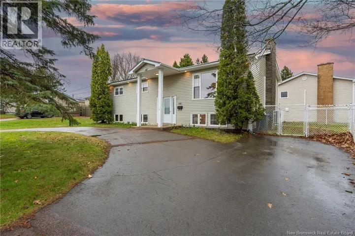 638 Guy Avenue, Dieppe, New Brunswick E1A4V7