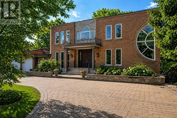 12 WESTMOUNT PARK ROAD, Toronto (Humber Heights), Ontario M9P1R5
