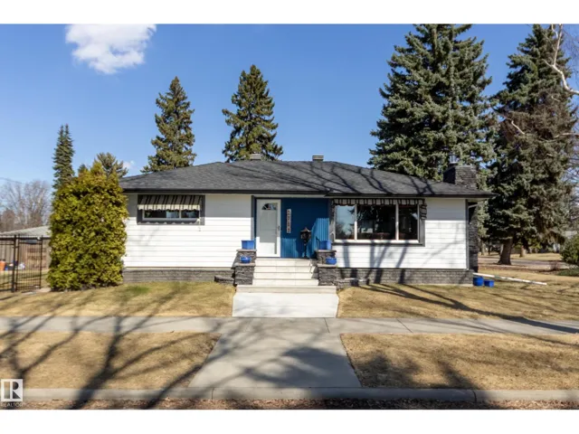 9503 77 ST NW, Edmonton, Alberta T6C2M8
