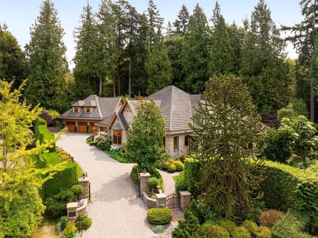 3122 136 STREET, Surrey, British Columbia V4P3C8