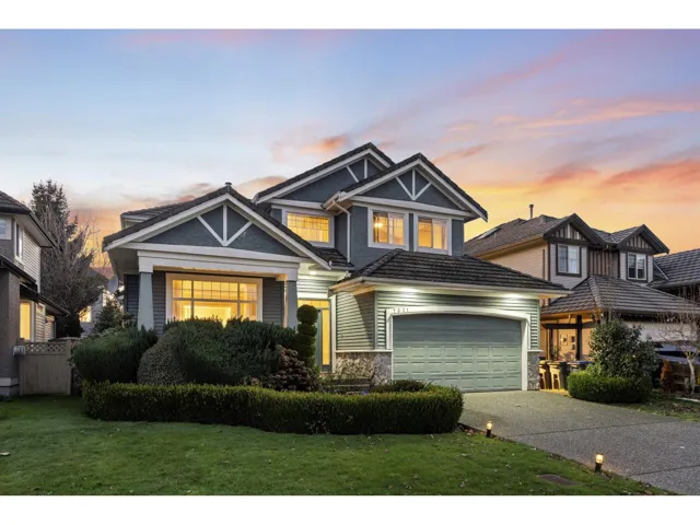 7321 146 STREET, Surrey, British Columbia V3S8Z7