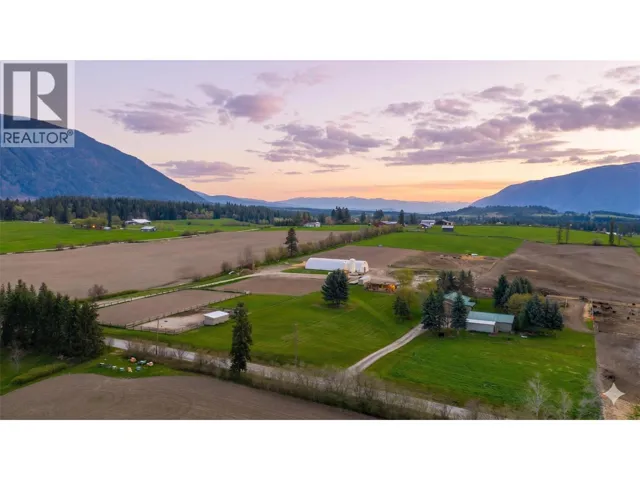 2315 16TH Street, Lister, British Columbia V0B1G2