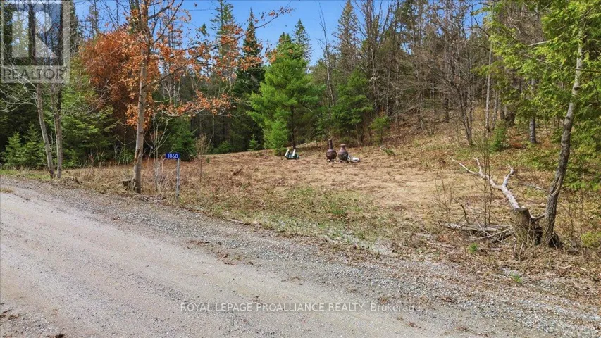 1860 NORTH ROAD, Frontenac (Frontenac North), Ontario K0H2M0