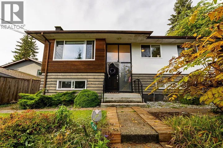 4377 MOUNTAIN HIGHWAY, North Vancouver, British Columbia V7K2K3