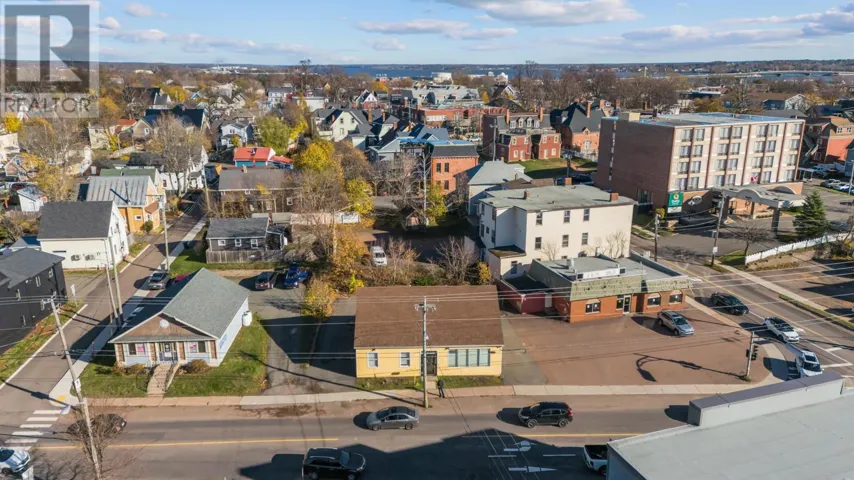 202&216 University Avenue, Charlottetown, Prince Edward Island C1A4L5