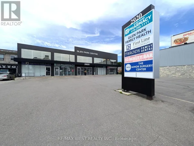 LL1 - 2920 DUFFERIN STREET, Toronto (Yorkdale-Glen Park), Ontario M6B3S8