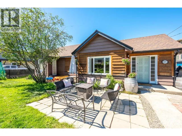1045 Manitoba Street, Penticton, British Columbia V2A4Z8