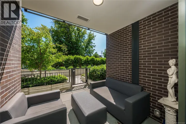 101 550 Michigan St, Victoria, British Columbia V8V0G3
