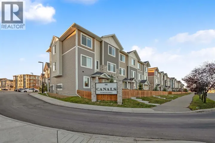 450 canals Crossing SW, Airdrie, Alberta T4B4L3