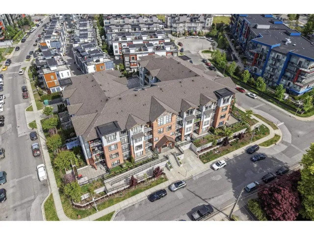 319 19945 BRYDON CRESCENT, Langley, British Columbia V3A0P4