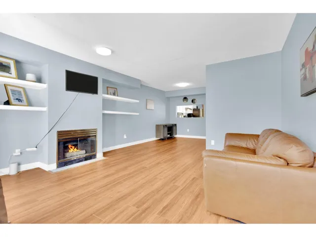 20 13713 72A AVENUE, Surrey, British Columbia V3W1K2