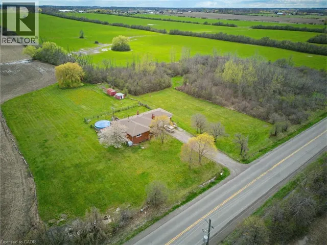 516 MUD Street E, Hamilton, Ontario L8J3C7