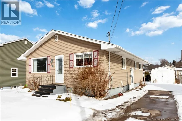 14 Wilmot Avenue, Riverview, New Brunswick E1B1V8
