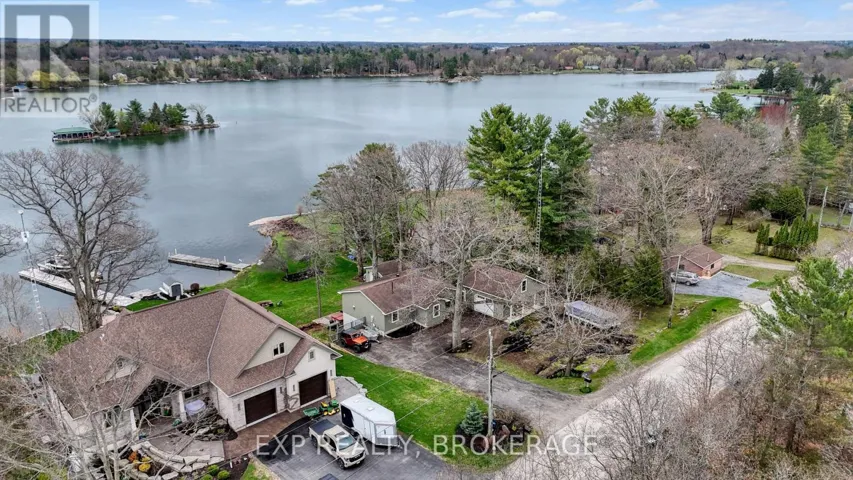 59 KERRY POINT ROAD, Leeds and the Thousand Islands, Ontario K0E1R0