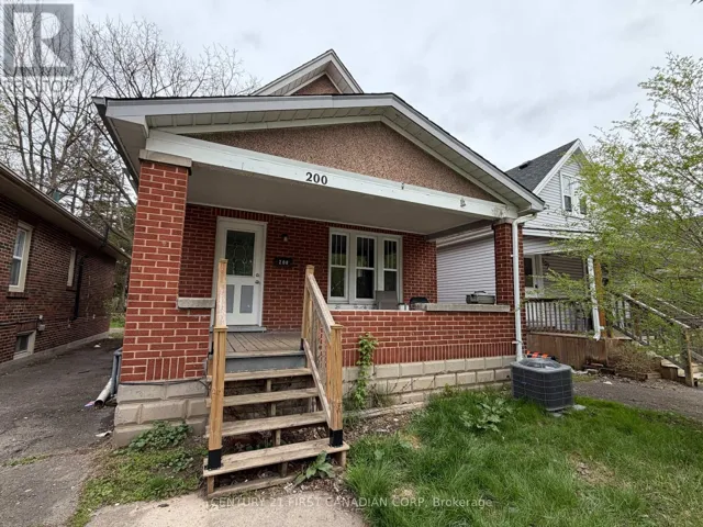 200 HURON STREET, London East (East B), Ontario N6A2J5