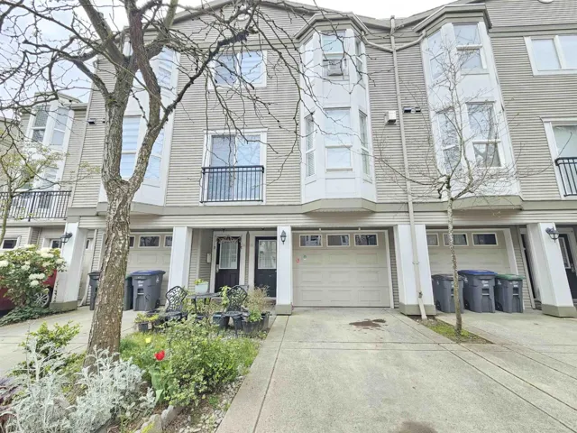 33 9559 130A STREET, Surrey, British Columbia V3V5N9