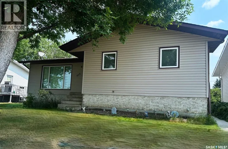 610 Hudson STREET, Hudson Bay, Saskatchewan S0E0Y0