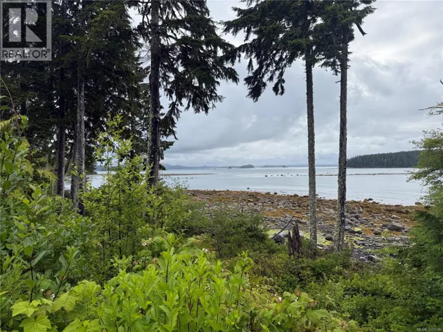 1174 Front St, Ucluelet, British Columbia V0R3A0