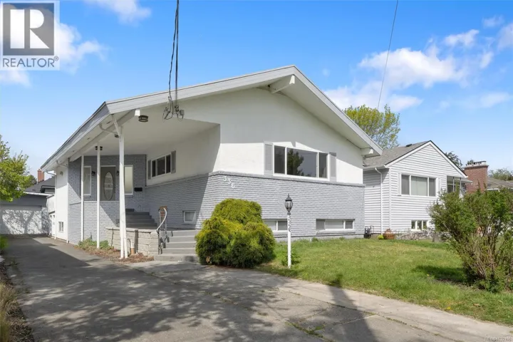 336 Stannard Ave, Victoria, British Columbia V8S3M4